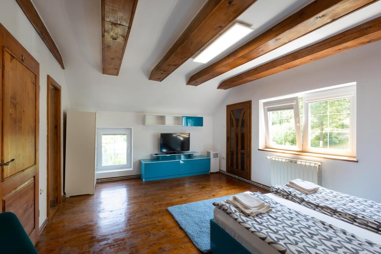 ホテル Casa Adalmo シギショアラ エクステリア 写真